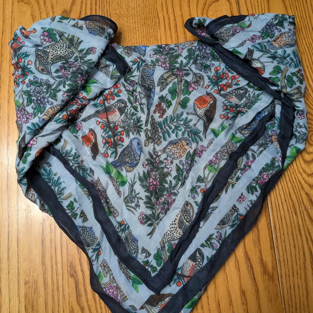 NWOT JJill Floral Patterned Scarf With Bird Motif